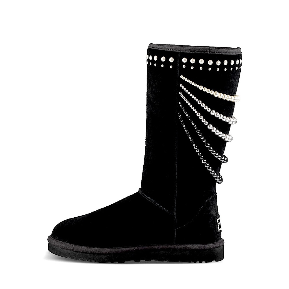 BRAND NEW Ugg Calais Pearl Boots IN BOX